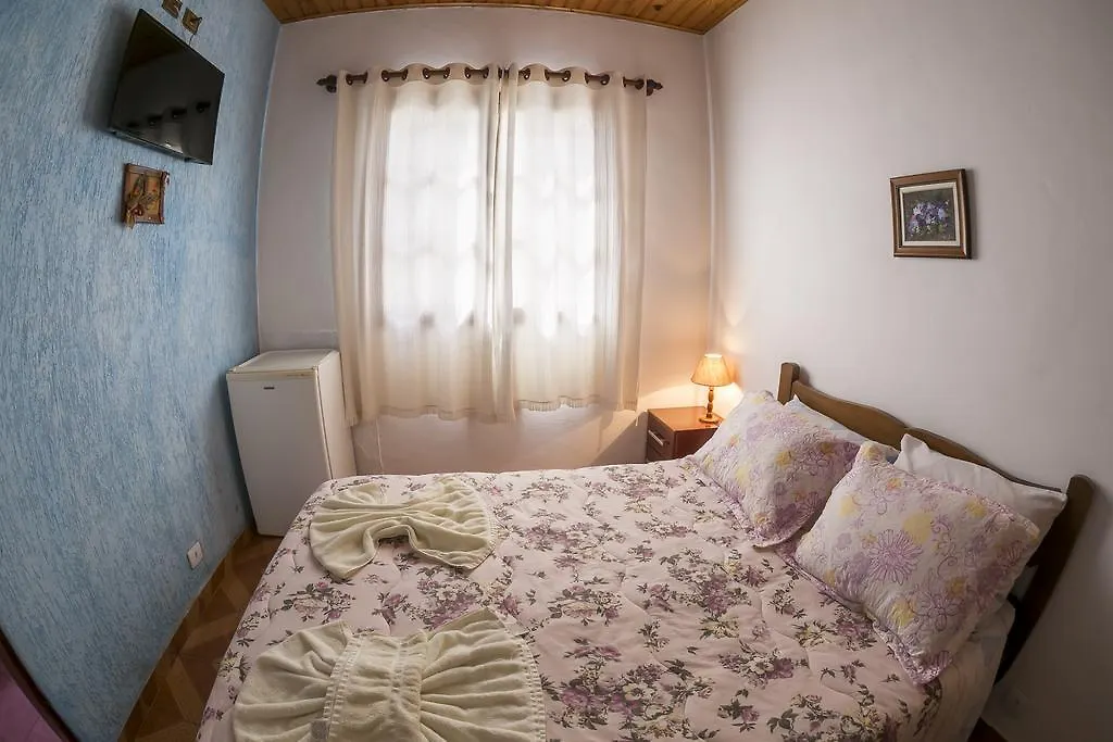 Guest house Pousada Helebastian Campos do Jordao